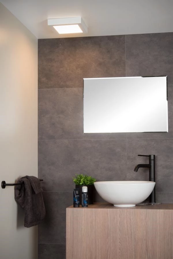 Lucide BRICE-LED - Flush ceiling light Bathroom - LED Dim. - 1x22W 3000K - IP44 - White - ambiance 1